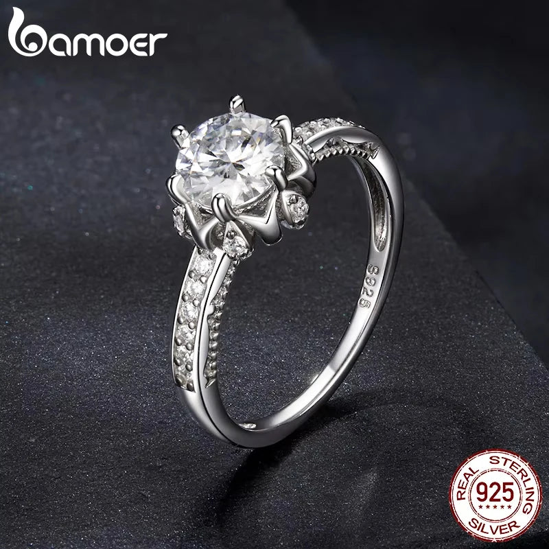 BAMOER 1ct D Color VVS1 Moissanite Flower Ring – 925 Sterling Silver Solitaire Engagement Ring for Women