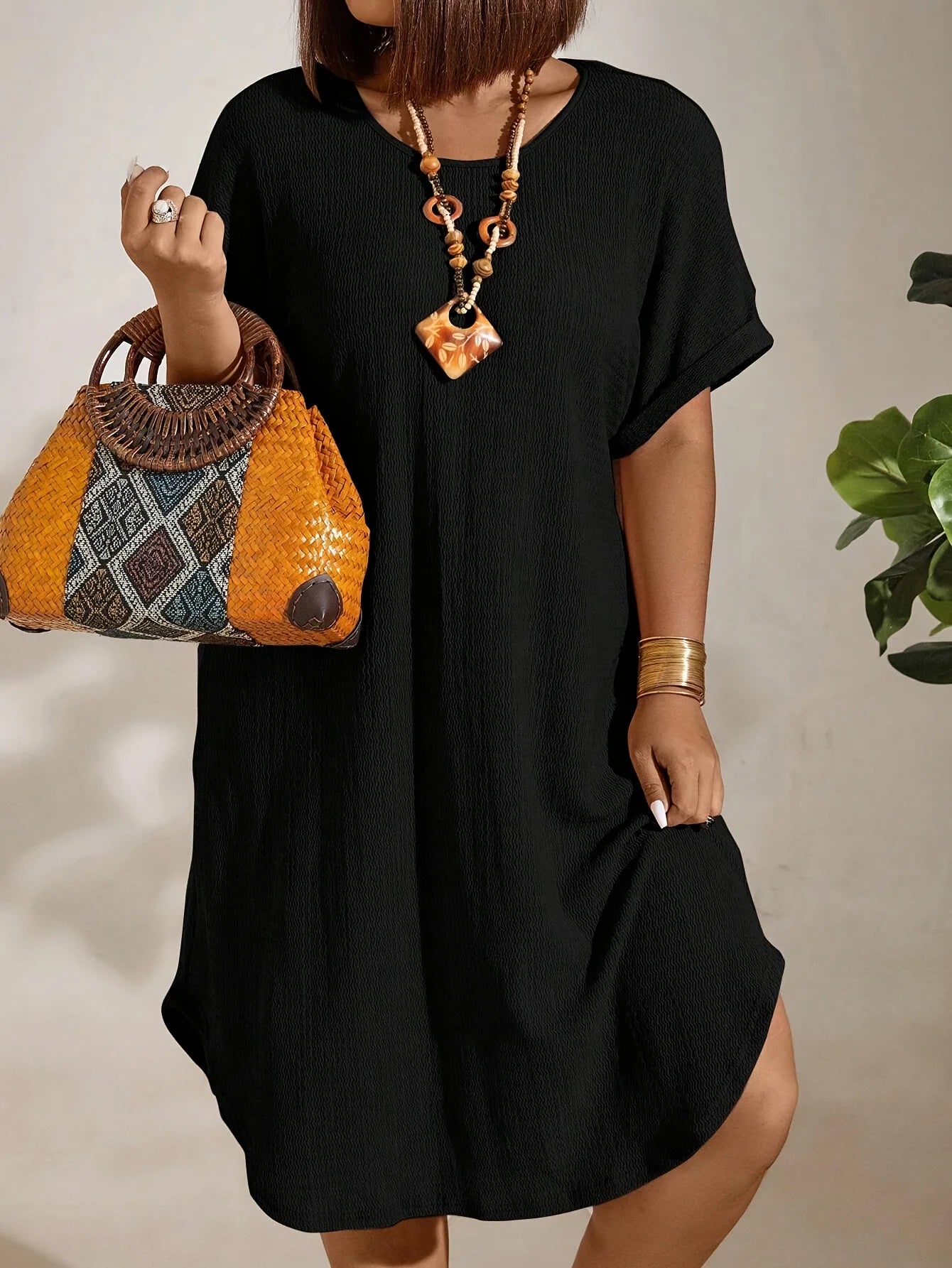 Plus Size Women’s Crew Neck Dress – Comfortable Casual Long Sleeve Dress for All Sizes