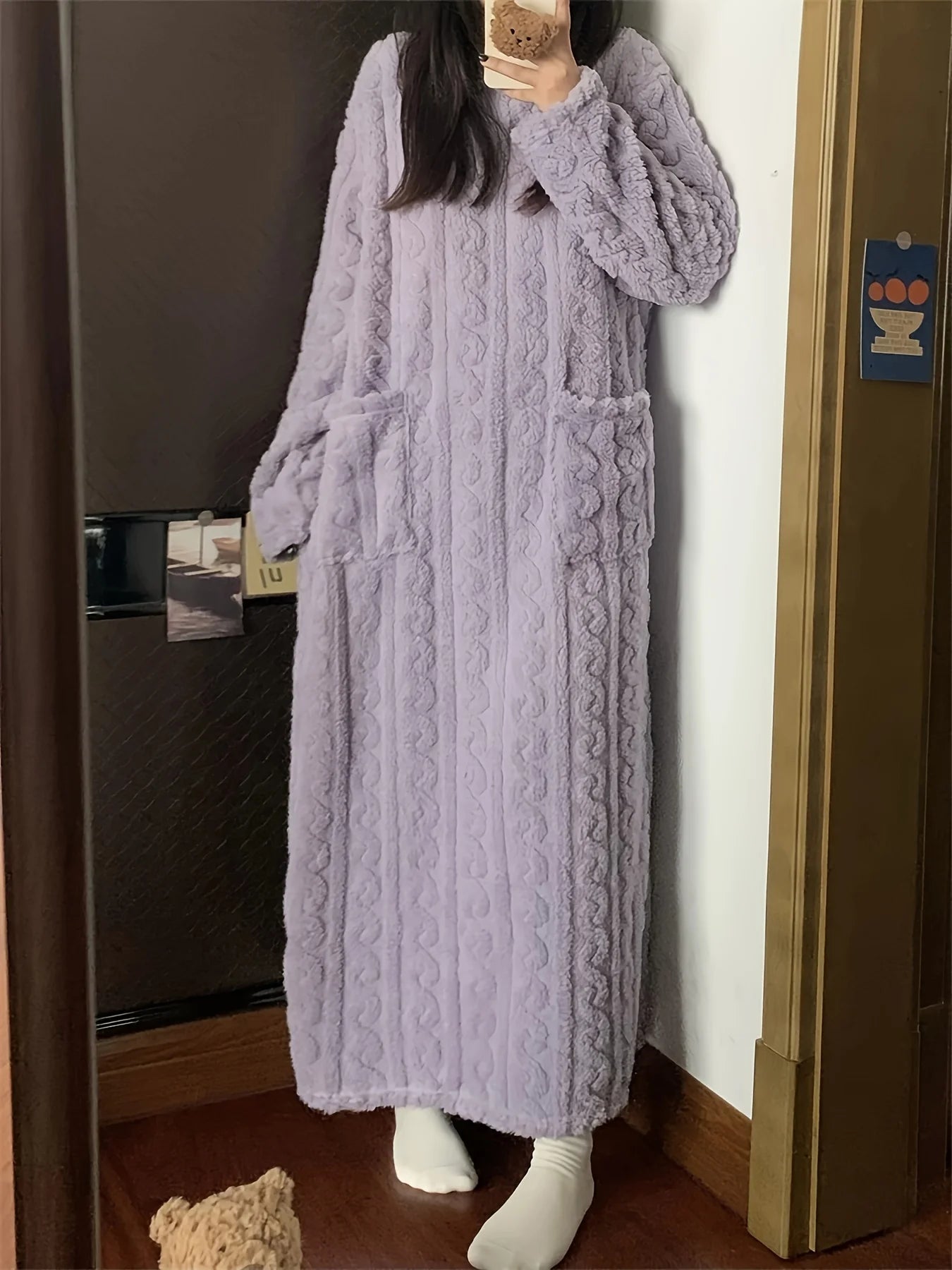Comfortable Velvet Jacquard Home Dress – Warm Thick Long-Sleeve Round-Neck Loose Loungewear for Women