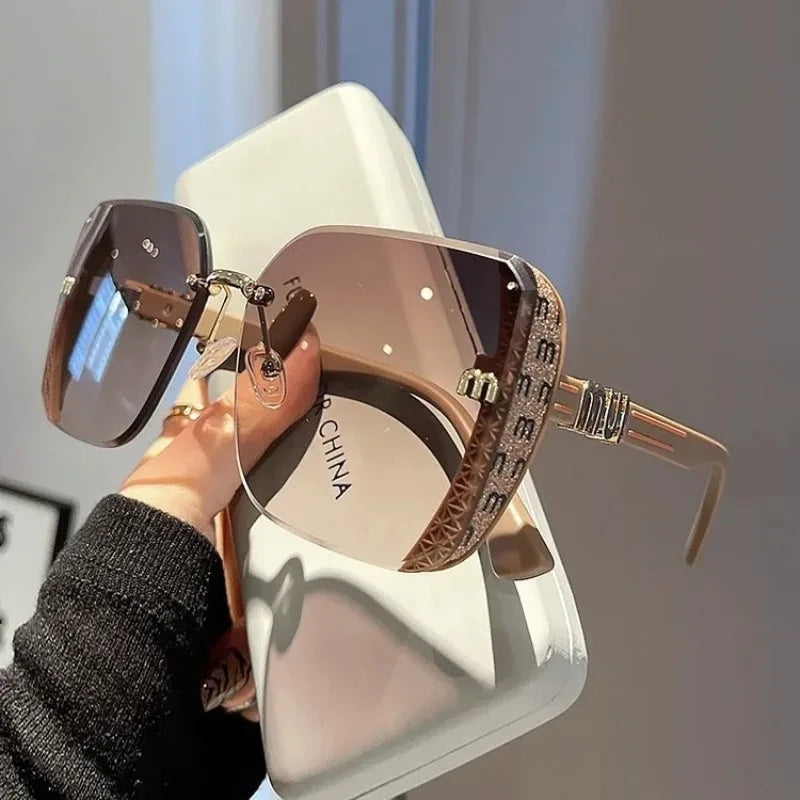 2025 New Fashion Cool Sunglasses for Women – Luxury Brand Letter Design Vintage Rimless Sun Glasses | Ladies UV400 Gafas