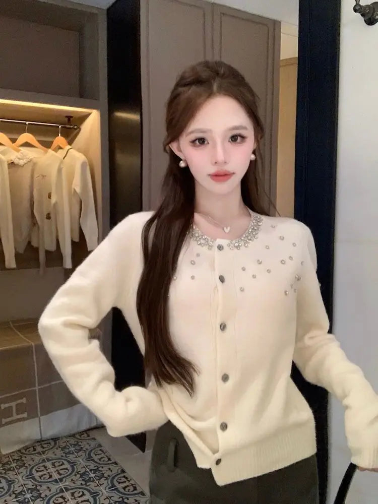 Heavy-Embroidered Diamond Women’s Sweater Cardigan – Soft Cozy Round Neck High-End Outerwear