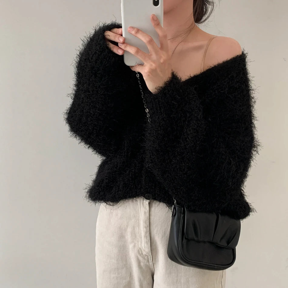 Chic V-Neck Knitted Sweater Coat for Women 🧥✨ Faux Fur Lazy Style Cardigan 💖 Autumn Winter Fashion Outerwear