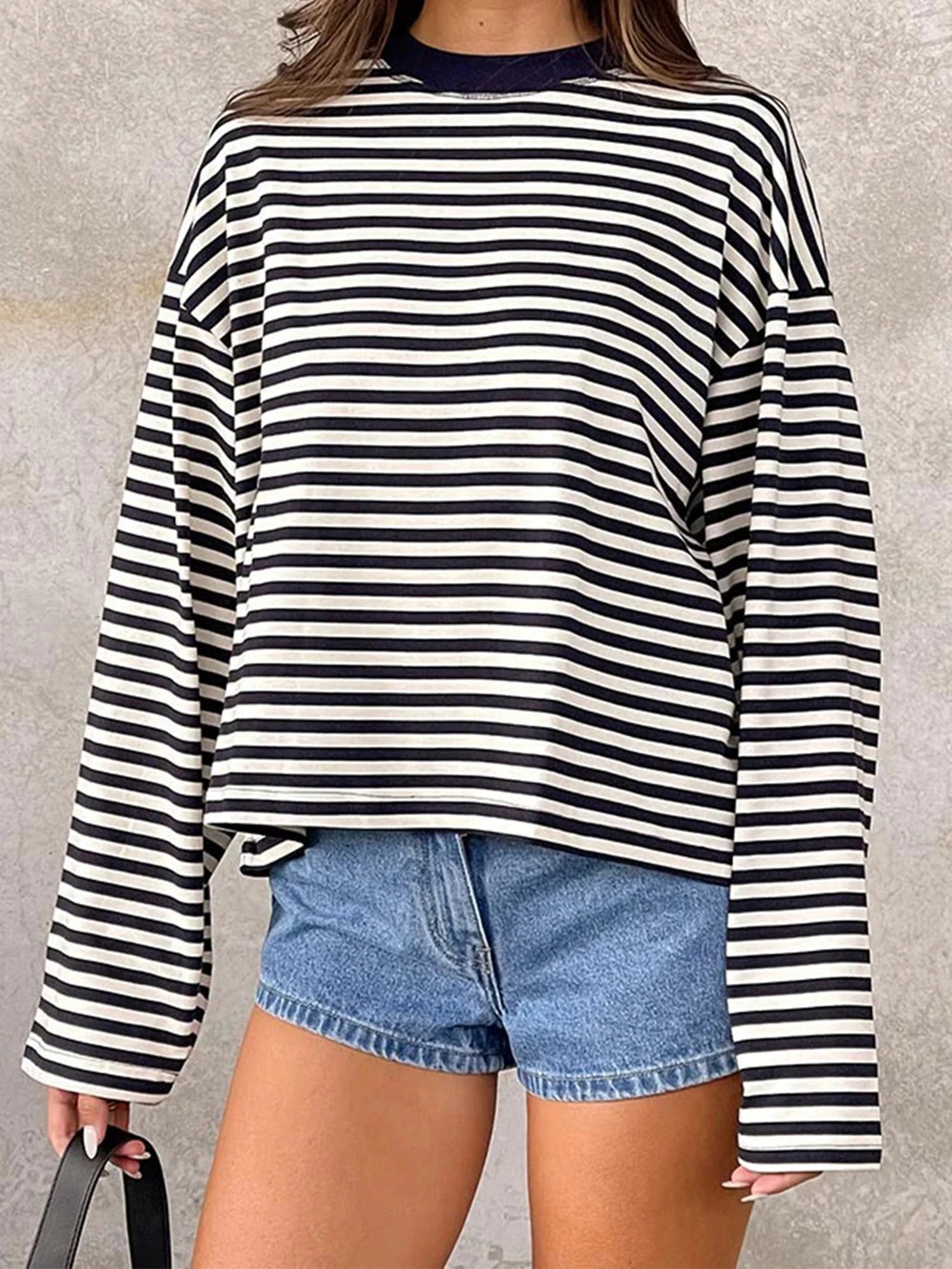 2025 Women's Retro Striped T-Shirt | Long Sleeve Crew Neck Top | Loose Fall Casual Streetwear