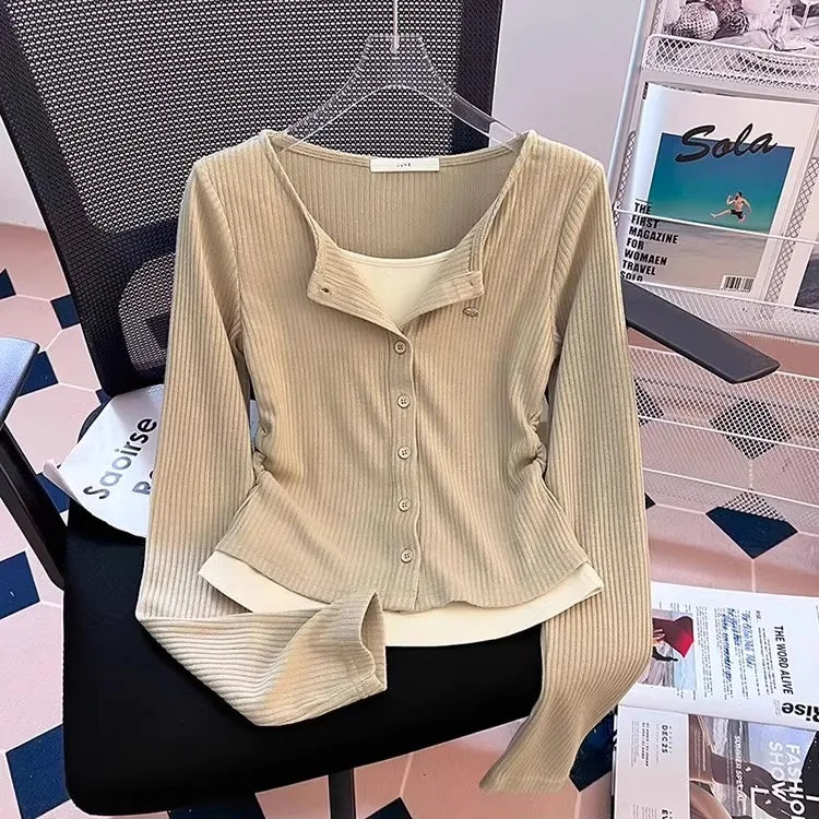 Korean Style Slim Fit Long Sleeve V-Neck Top 👚 Spicy Girl Fake Two-Piece Design ✨ Commute Fashion Women's T-Shirt 🌟
