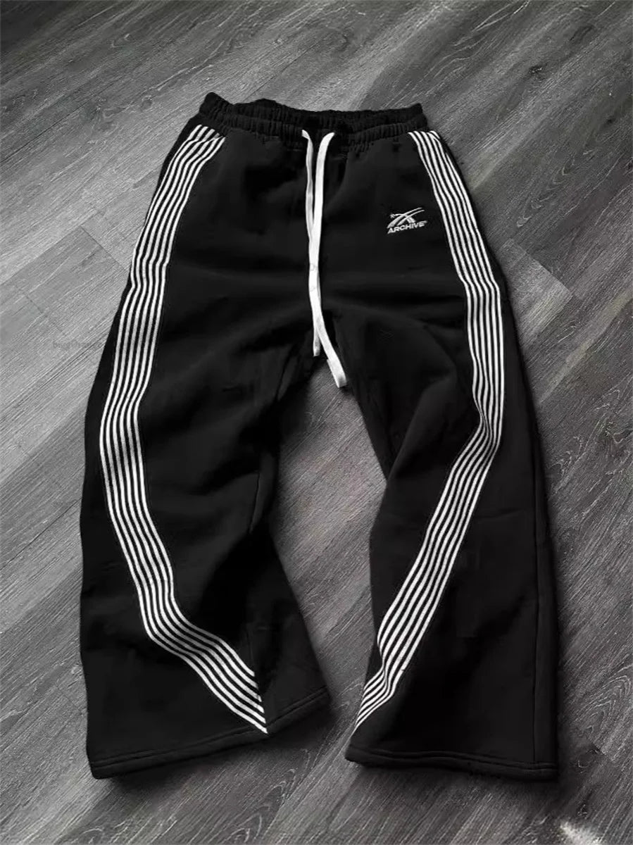 Y2K Camouflage Casual Pants – Embroidered Camo Tactical Jogging Drawstring Sweatpants for Men & Women