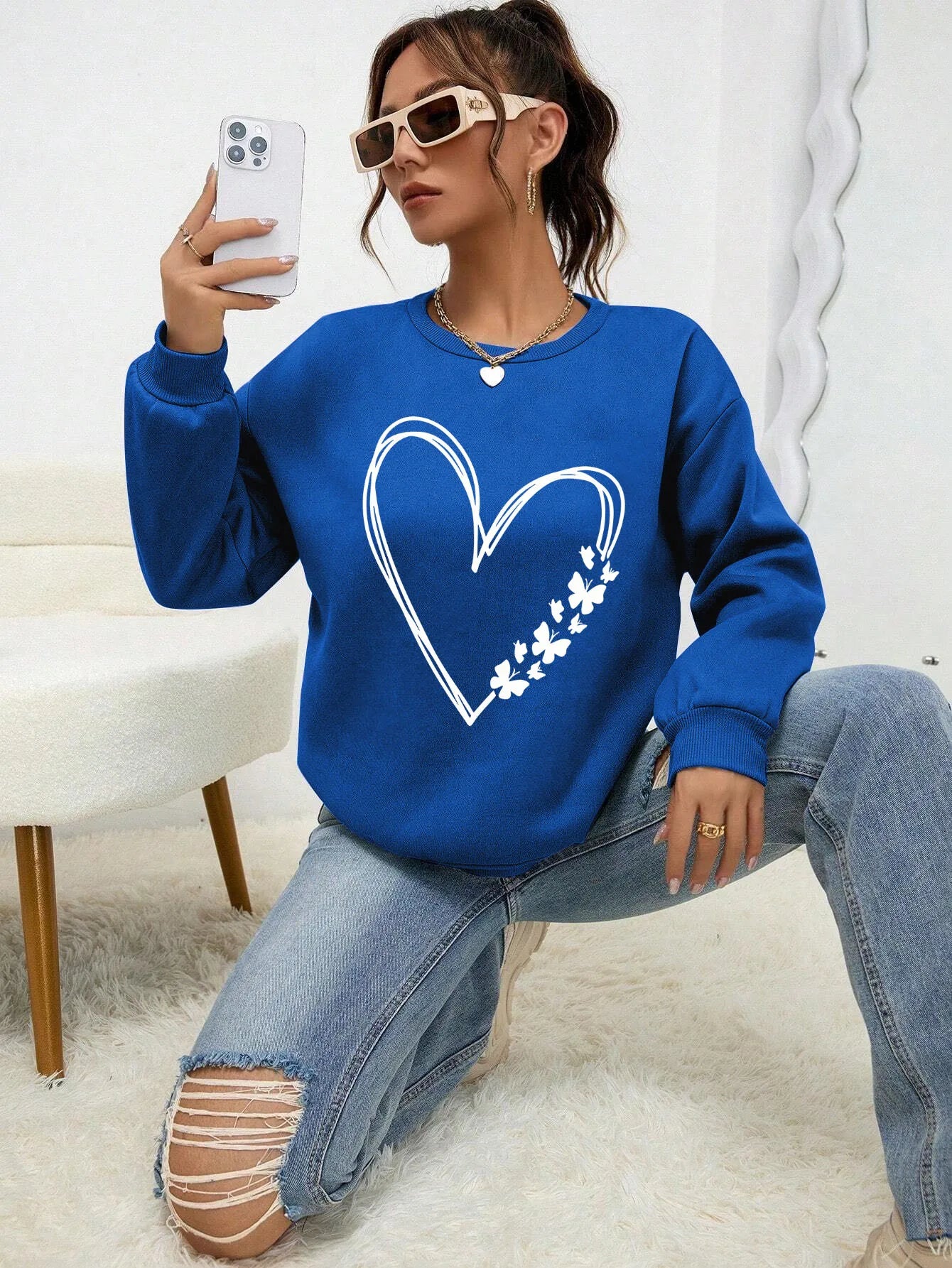 The Great Love at the Edge of Butterflies Sweatshirt | Women’s Fleece Crewneck Pullover | Autumn Soft Streetwear