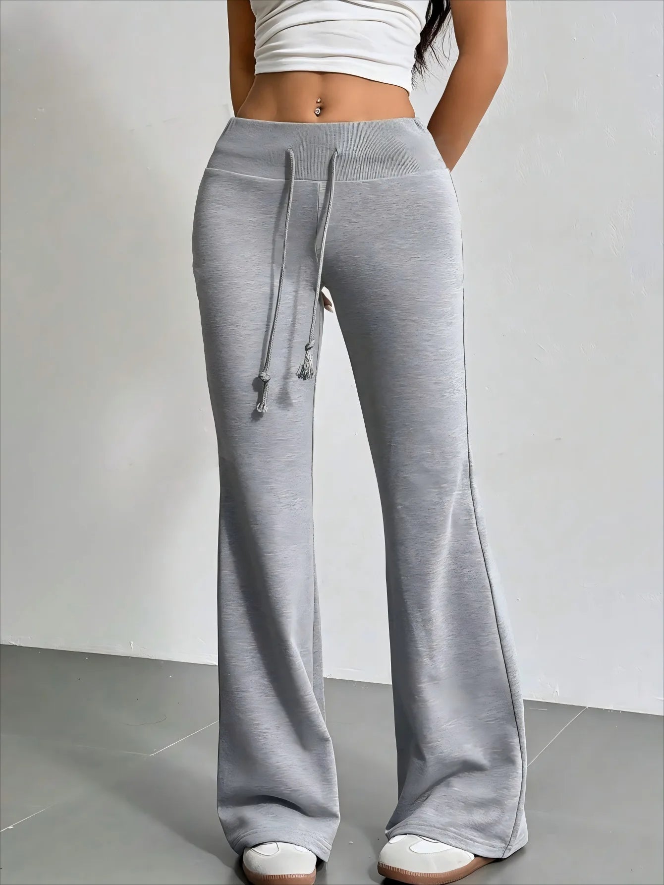 Autumn & Winter Women’s Solid Color Drawstring Bell-Bottoms – Casual Fashion Pants