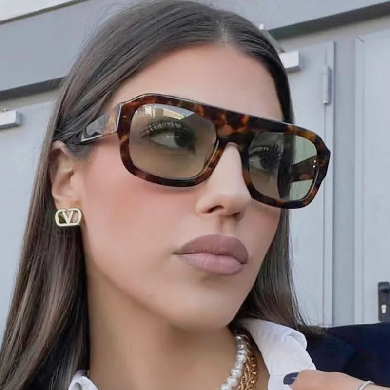 Classic Rectangular Large Frame Sunglasses – Women Fashion New Retro Sun Glasses | INS Eyeglasses Men Unisex