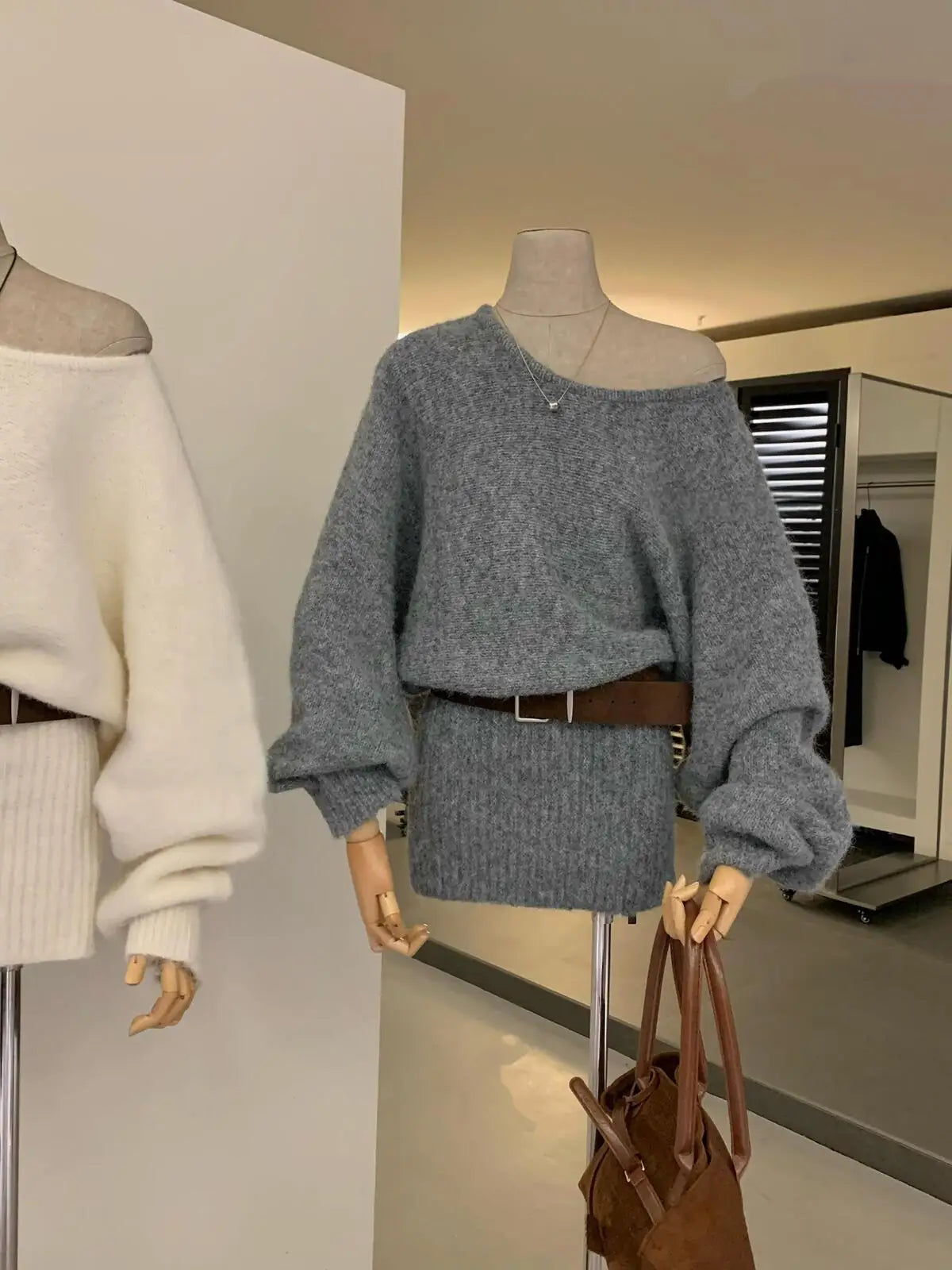 Early Autumn Knitted Bat Sleeve Slim Fit Dress – Women’s Soft Stretchy Casual Knitwear with Waist Belt