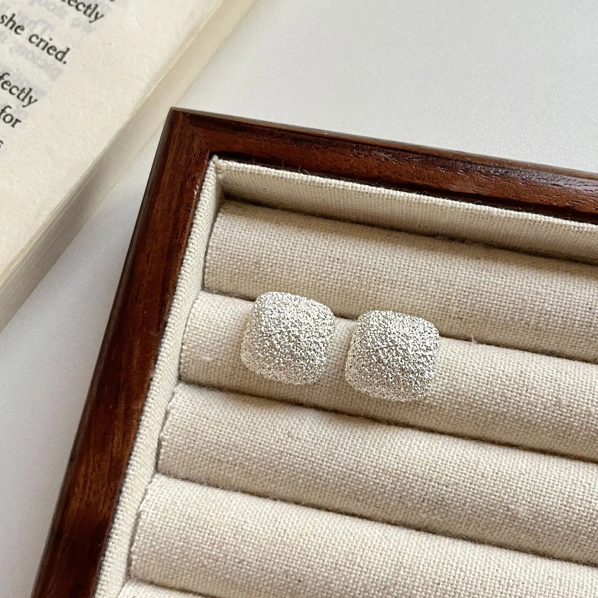 New 925 Sterling Silver Hoop Earrings – Matte Circle Geometric Punk Clip Earrings for Women & Girls