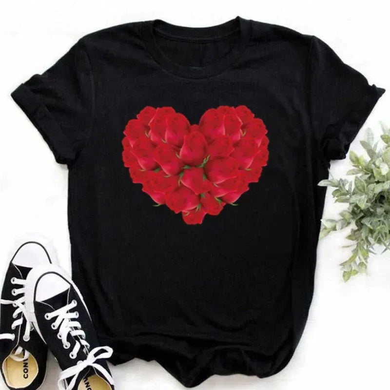 Maycaur Finger Heart Women's T-Shirt | Korean Ulzzang Graphic Tee | 90s Girl Casual Fashion Top