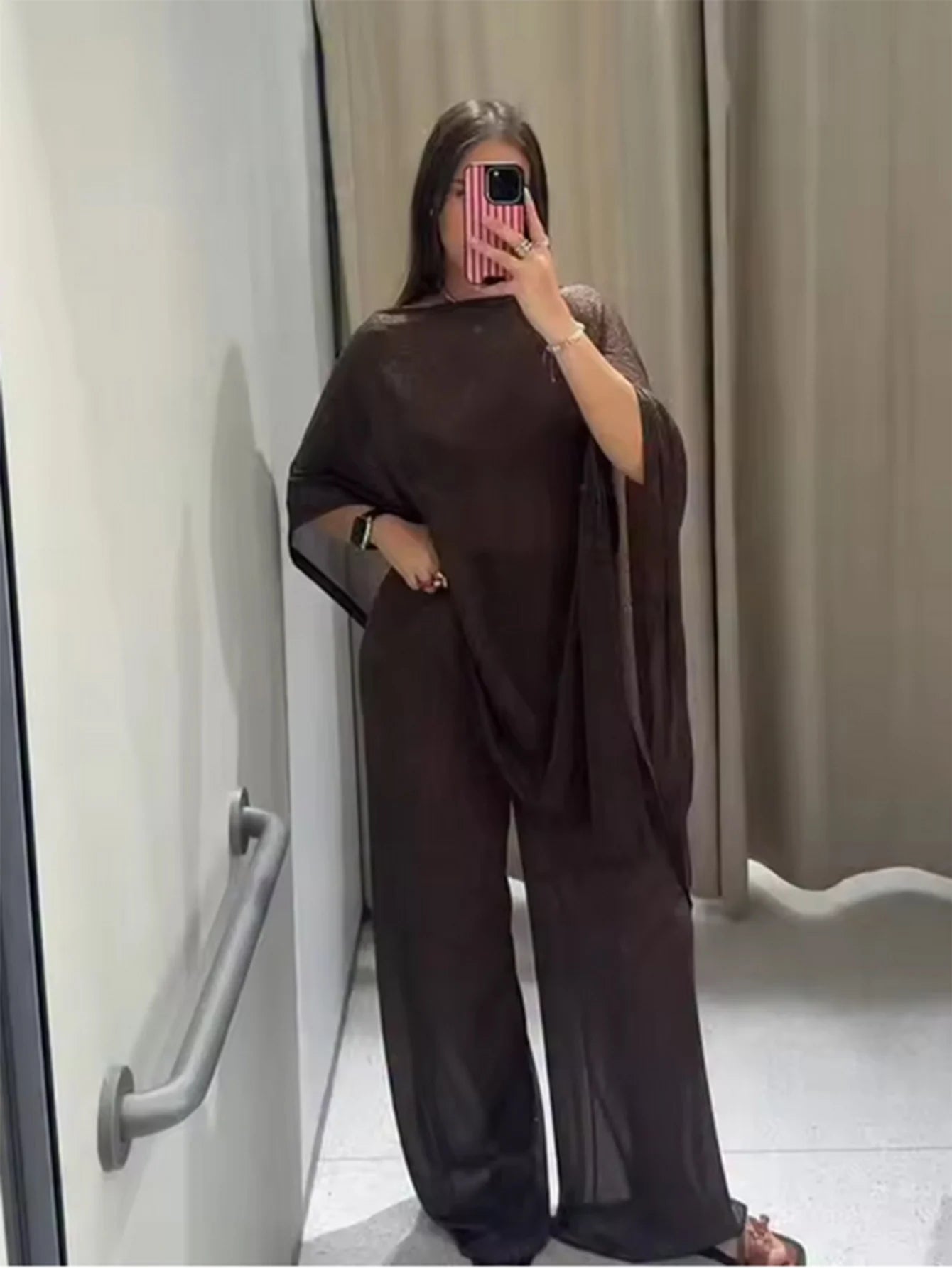 Vintage Brown Women’s Outfit – Asymmetrical Cold Shoulder Top & Wide Leg Shawl Pants 2025 Autumn Set 🍂✨