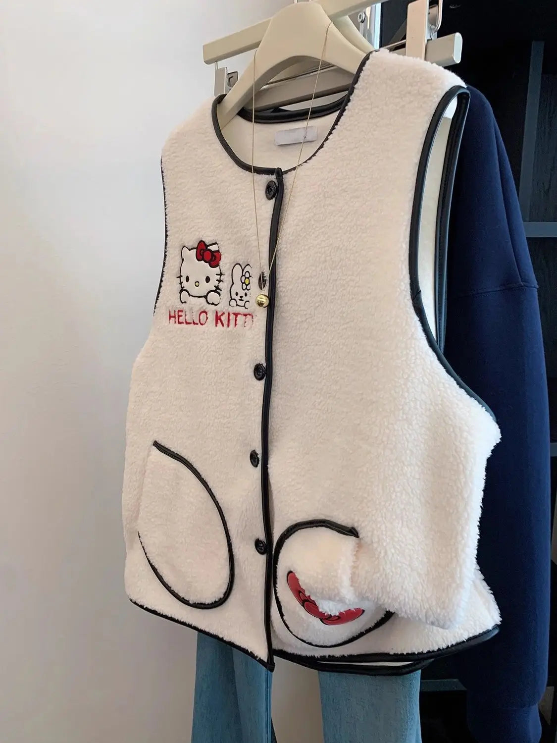 Women’s White Embroidered Cartoon Vest – Trendy Autumn Winter Korean Style Outerwear 🐰❄️