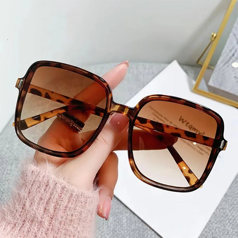 New Oversized Rectangle Sunglasses – Women’s Fashion Square Sun Glasses & Men’s Classic Vintage Eyewear | UV400 Oculos De Sol