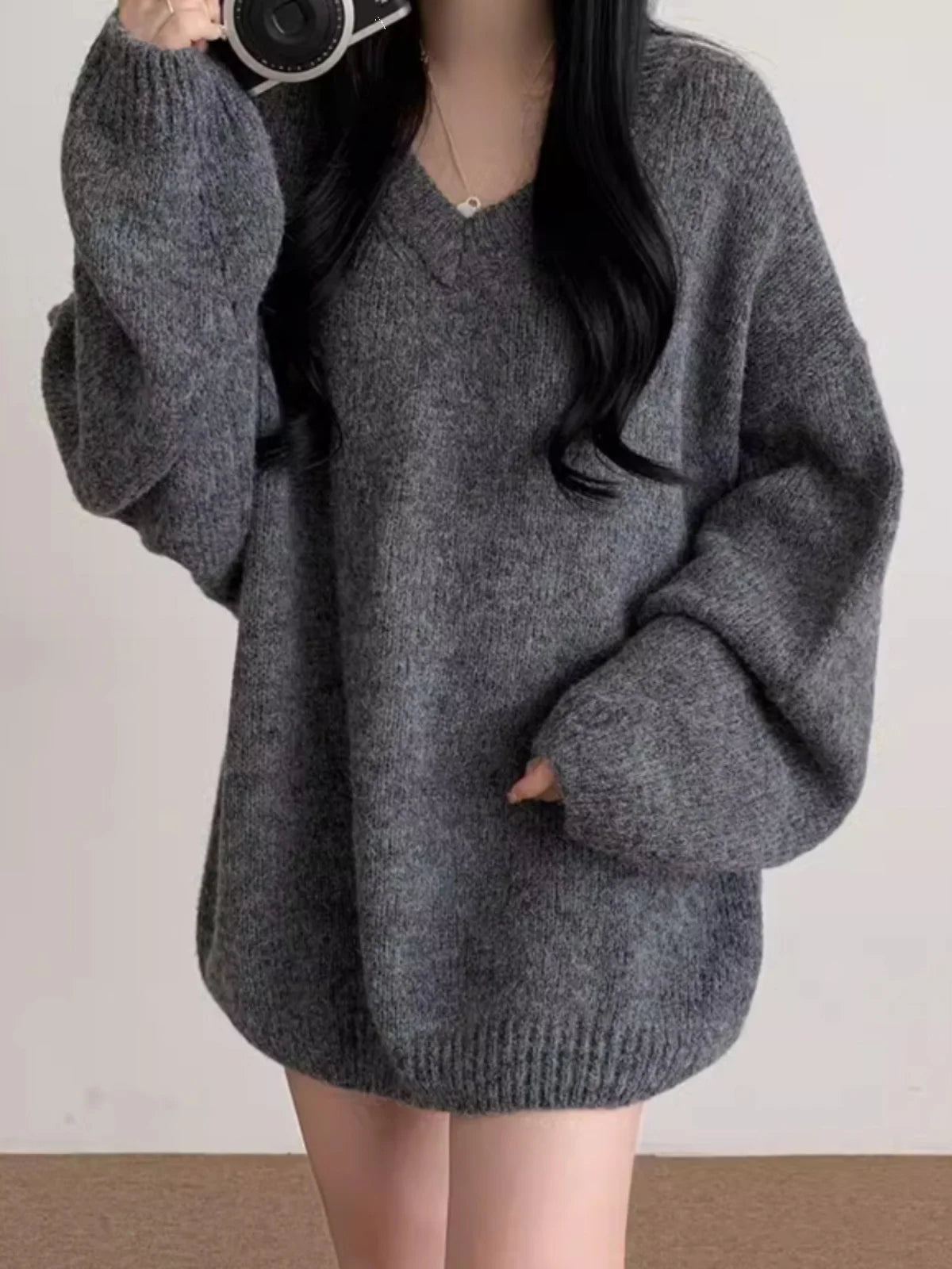 Soft Cozy Knitwear Women’s Loose Sleeve Sweater – Autumn Winter New Fashion V-Neck Long Sleeve Korean Commute Outerwear