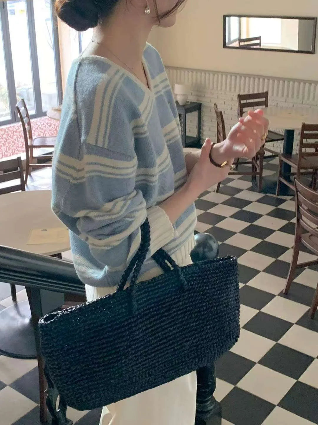 Faionable V-Ne Women's Knitted Sweater Long Sve Striped Base irt Trendy Commute Sle Regular Length Chinese Origin