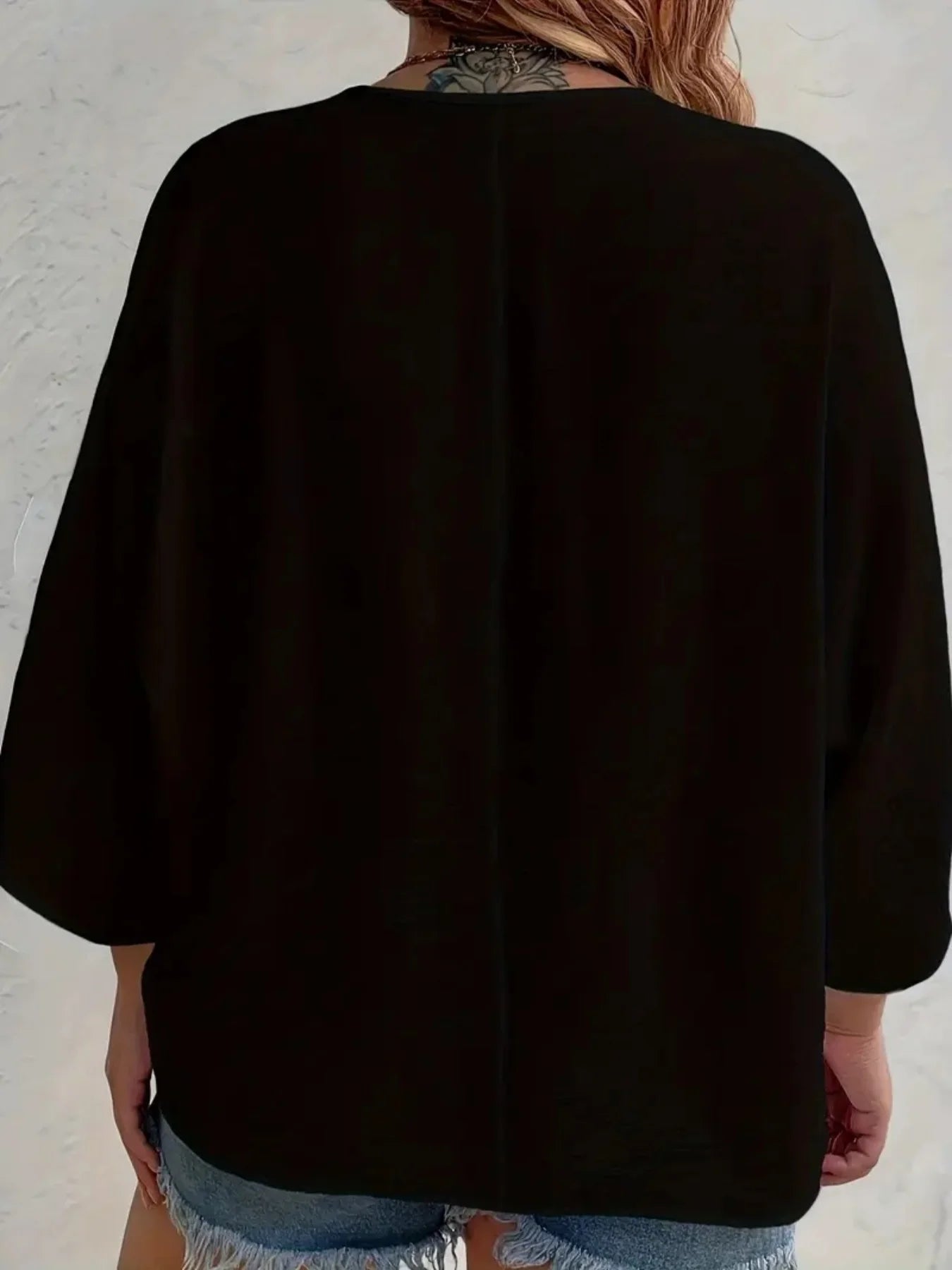 Plus Size 2025 Women’s Loose V-Neck Long Sleeve Top – Elegant Solid Color Casual Blouse 👚✨