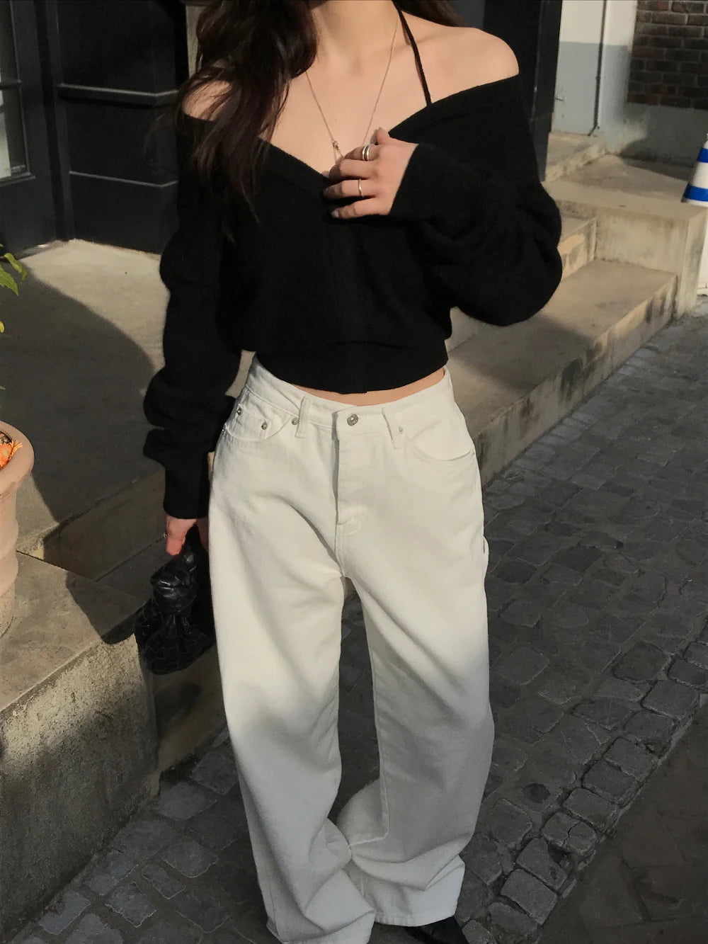 Women's Knitted V-Neck Top 👚 Chic Two-Way Wear ❄️ Hanging Shoulder Design Thickened Winter Fashion 🌟 Ladies' Knitwear