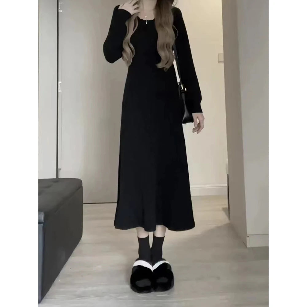 Women’s Long Knitted Sweater Dress – 2025 Autumn New Fashion A-Line Skirt, High Waist, Long Sleeve Casual Daily Wear