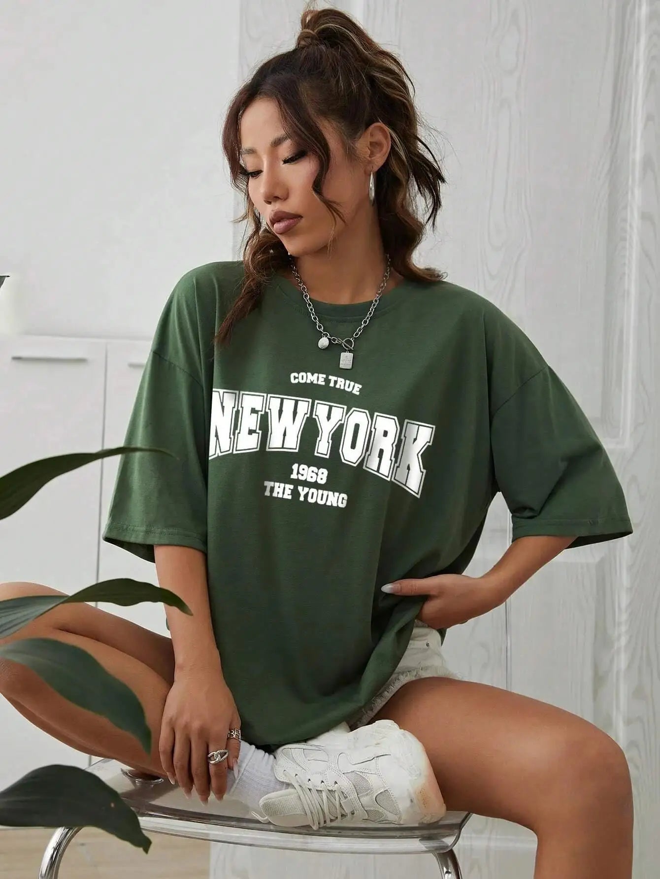 When 1968 New York Oversized T-Shirt for Women | Creative Streetwear Casual Top | Trendy Graphic Daily Tee