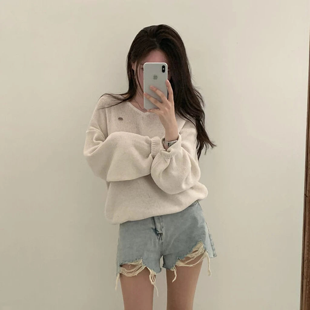 Loose Women’s Knitwear V-Neck Long Sleeve T-Shirt – Casual Comfortable Fashionable Autumn Top New Arrival