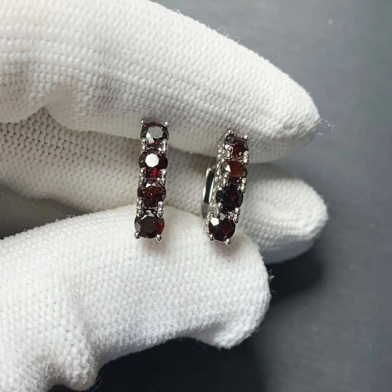 Vintage Natural Garnet Hoop Earrings – Handmade Classic Round Gemstone Jewelry for Women