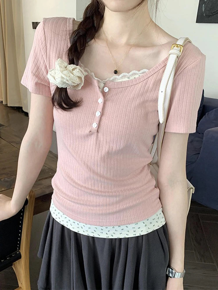 2025 Women’s Floral Patchwork Long Sleeve T-Shirt | False Two-Piece Lace Slimming Top | Korean Fashion