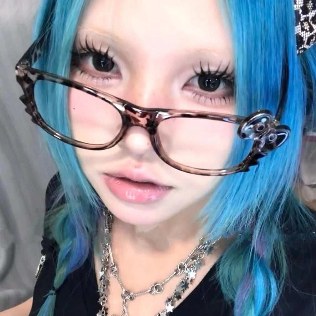 Y2K Leopard Print Eyeglass Frame – Anime Kawaii Retro Glasses | Cartoon Cute Decorative Eyewear Toys