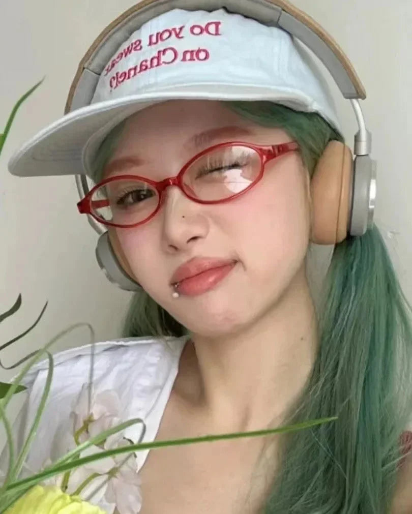 Retro Oval Glasses for Women & Girls – Y2K Red Green Frame Decorative Eyewear | Anti-Blue Light Computer Glasses for Seaside & Driving