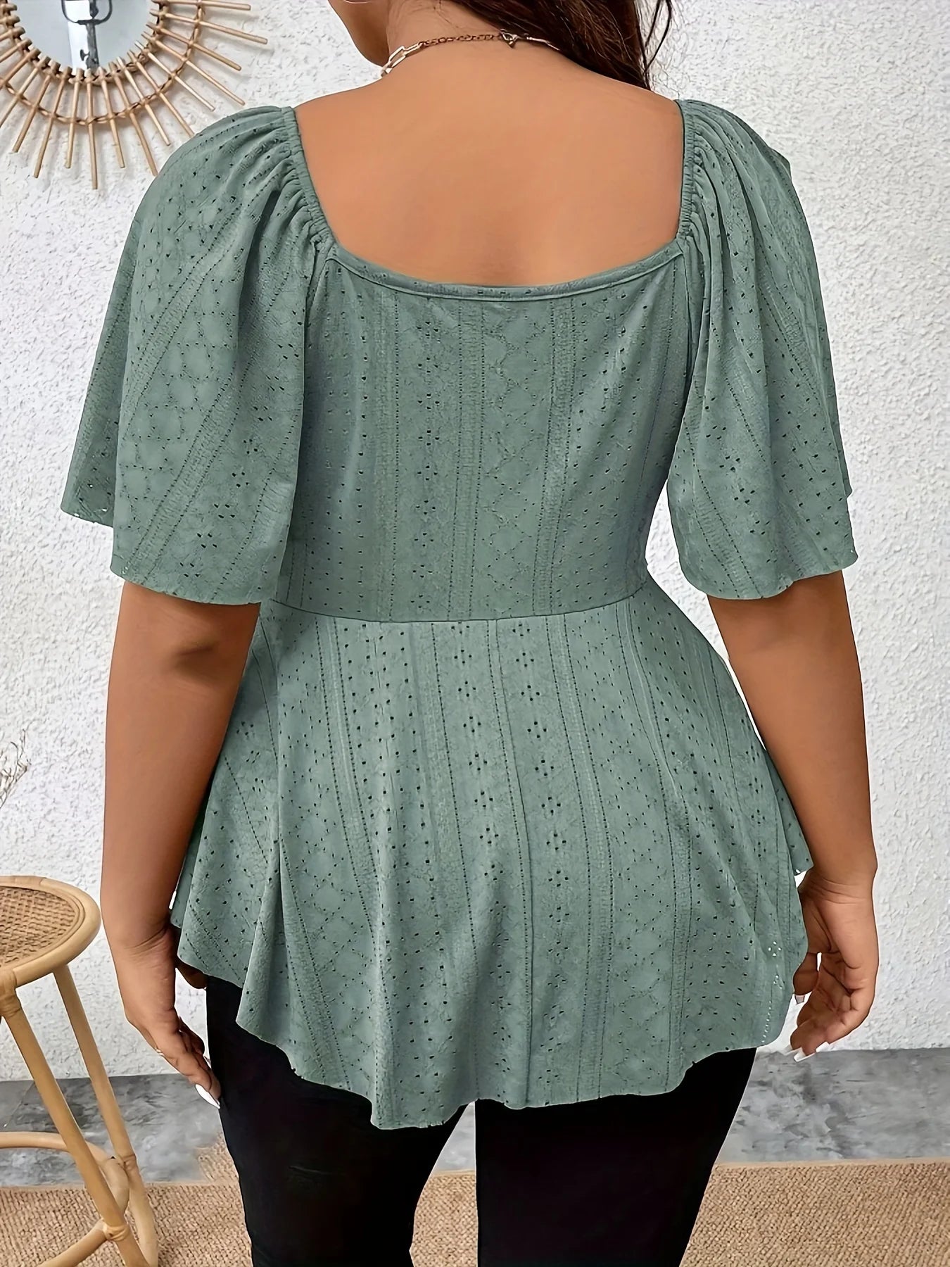 Plus Size Elegant Summer T-Shirt – Casual Office Lady Loose V-Neck Solid Top 👚✨