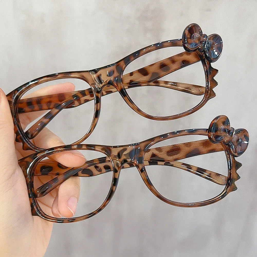 Y2K Leopard Print Eyeglass Frame – Anime Kawaii Retro Glasses | Cartoon Cute Decorative Eyewear Toys