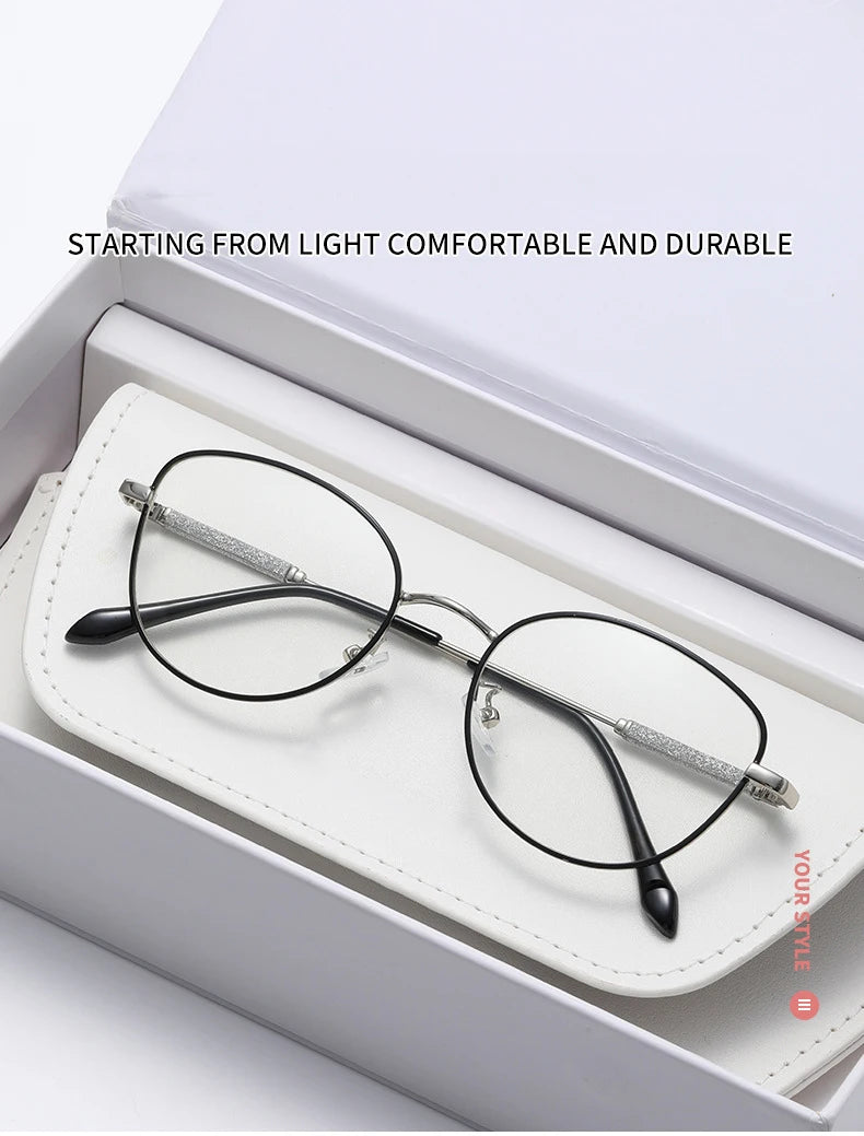 2025 New Fashion Cat Eye Glasses – Popular Non-Face Frame Myopia Eyewear | Light-Discolored Lenses Glasses 050