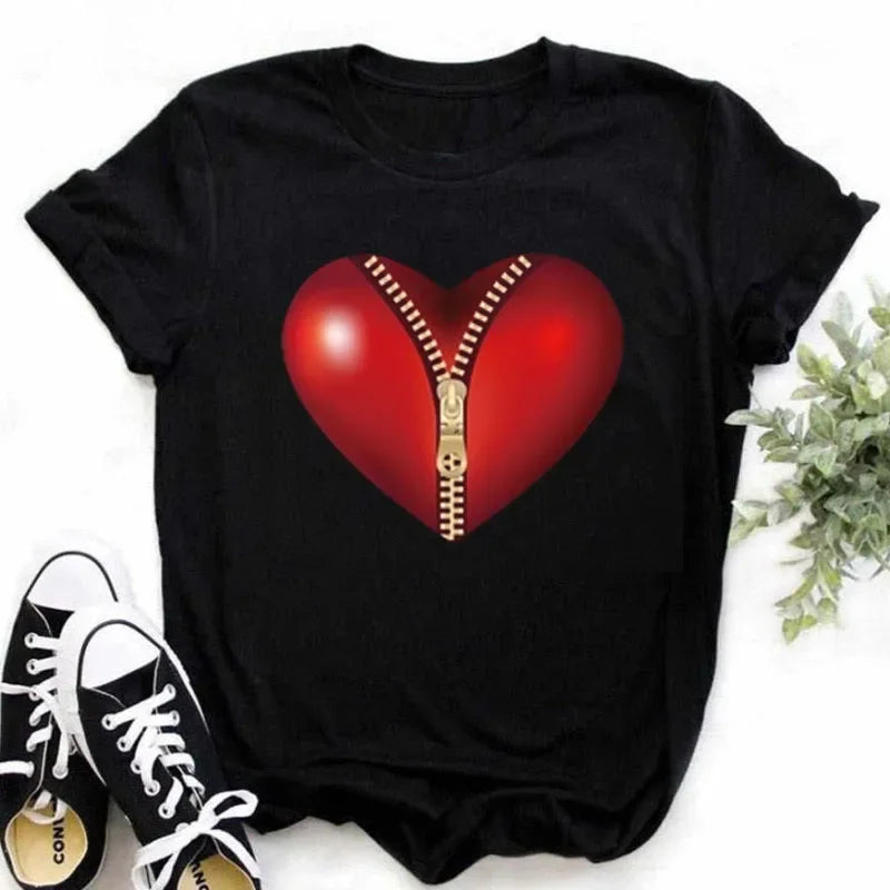 Maycaur Finger Heart Women's T-Shirt | Korean Ulzzang Graphic Tee | 90s Girl Casual Fashion Top