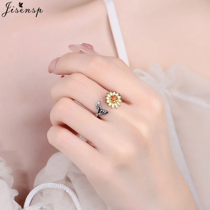 Luxury Fashion Fidget Spinner Ring | Crystal Planet & Butterfly Finger Ring for Women, Anti-Stress Jewelry