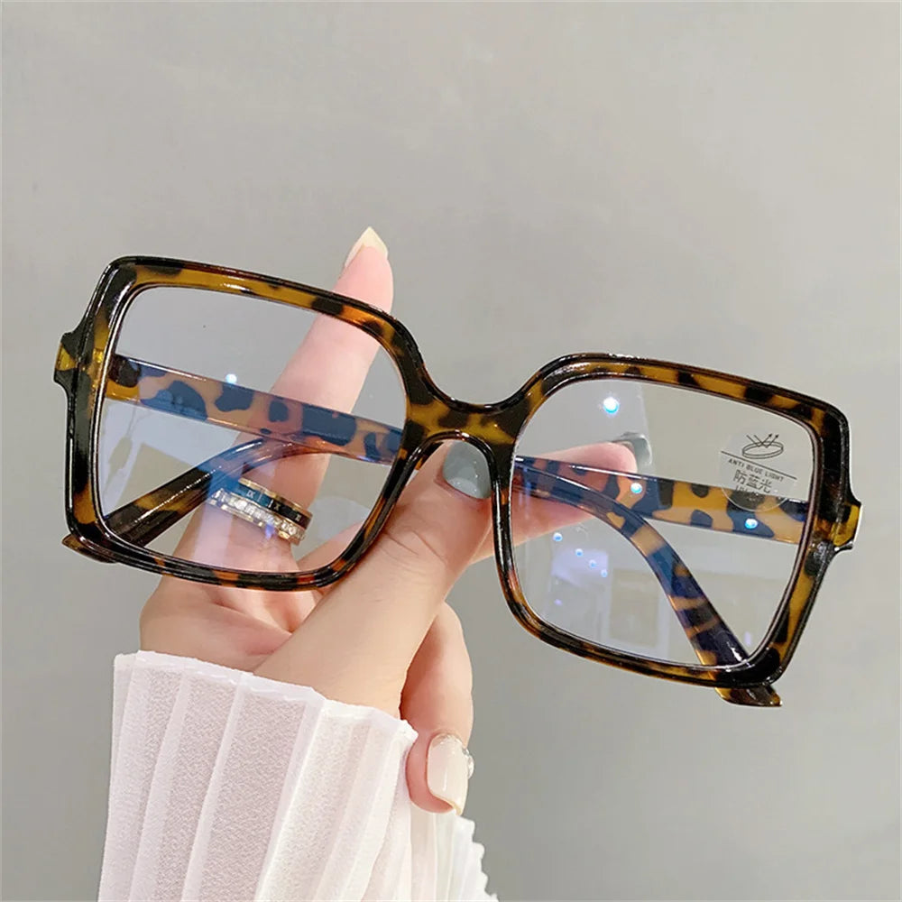 New Fashion Anti-Blue Light Glasses – Stylish Square Reading Eyeglasses for Men & Women | Transparent Frame Optical Spectacle