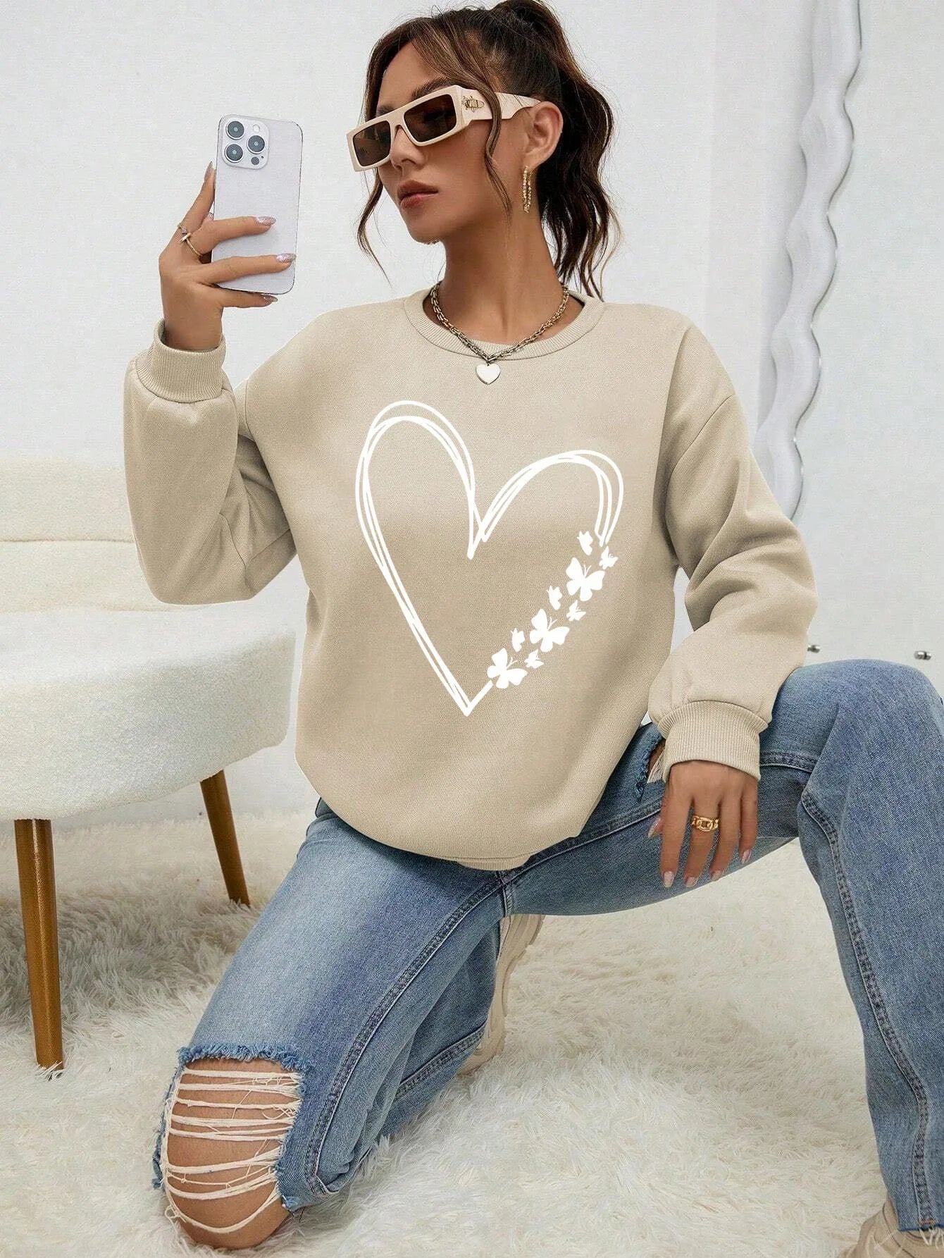 The Great Love at the Edge of Butterflies Sweatshirt | Women’s Fleece Crewneck Pullover | Autumn Soft Streetwear
