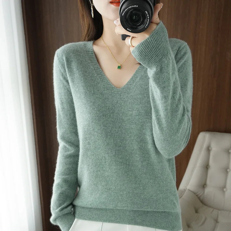 2025 Women’s V-Neck Knitted Sweater | Slim Fit Soft Knit Pullover for Autumn & Winter