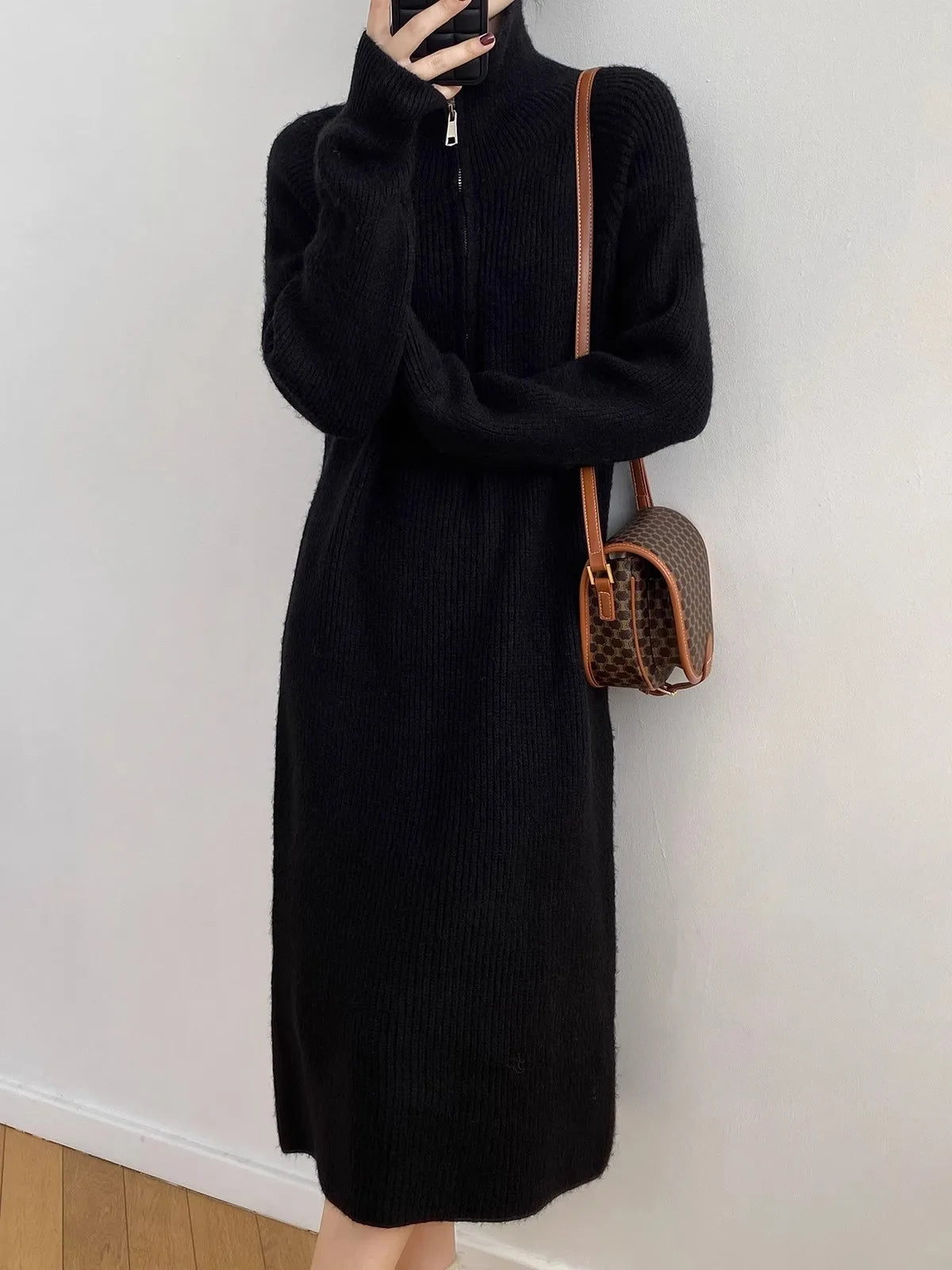 Thickened Long Sleeve Knitted Dress with Zipper Collar – Straight Tube Korean Style Winter Women’s Commute Warm Dress