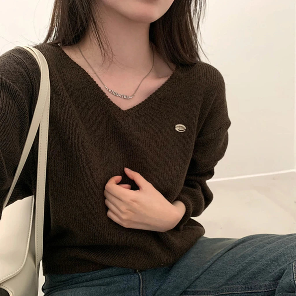 Loose Women’s Knitwear V-Neck Long Sleeve T-Shirt – Casual Comfortable Fashionable Autumn Top New Arrival