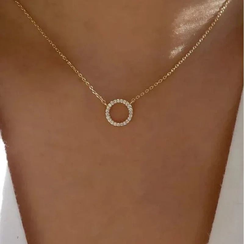 Fashion Crystal Circle Pendant Necklace – Elegant Golden Color Women’s Jewelry for Party & Gifts
