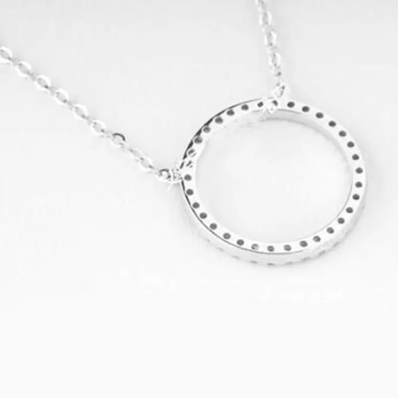 Hot Fashion Lucky Circle Pendant Necklace – Women’s Rhinestone Clavicle Chain Creative Jewelry Gift