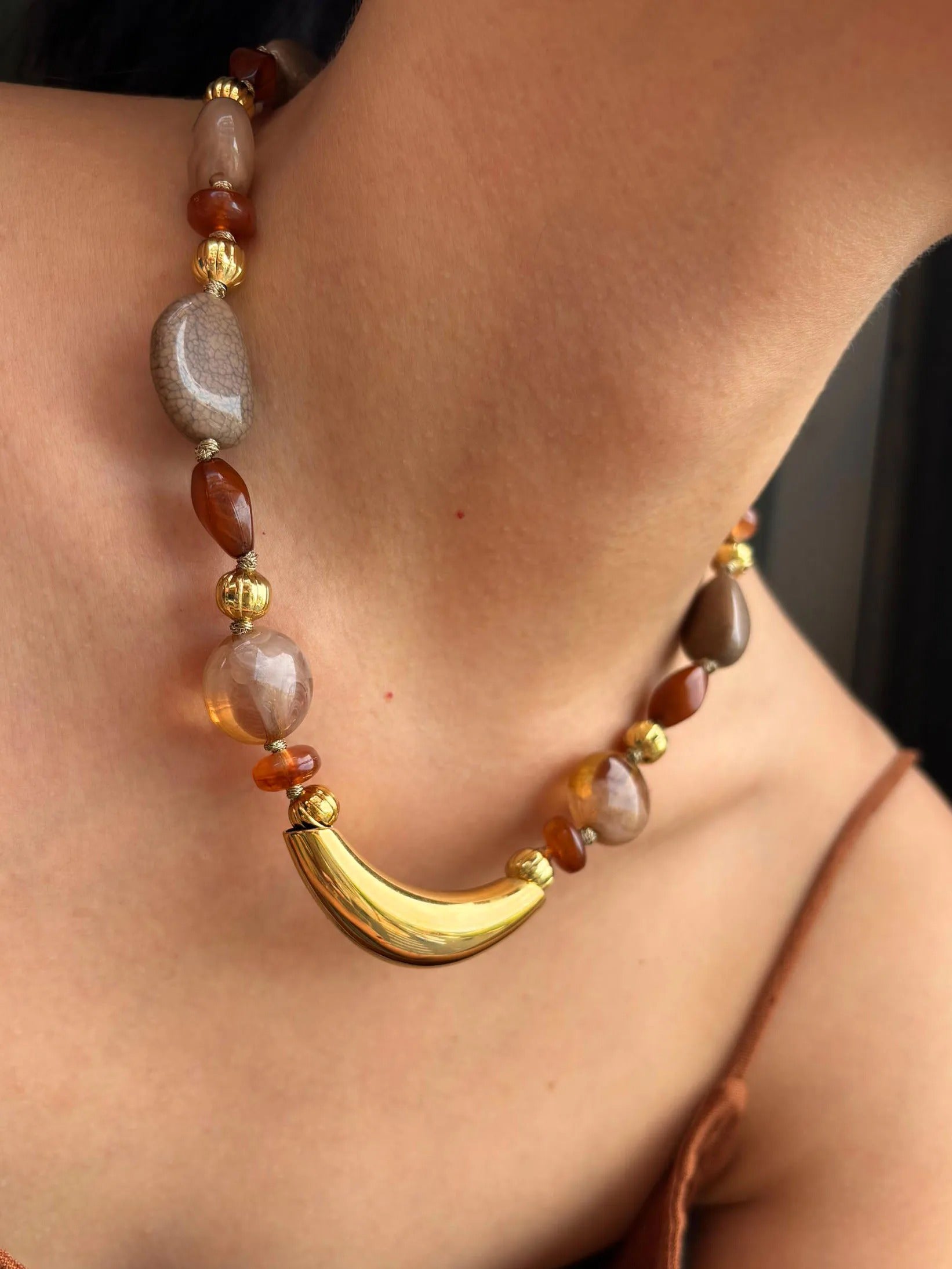 GHIDBK Handmade Resin Beads Choker Necklace – Gold Plated Irregular Tube Chain Jewelry for Women