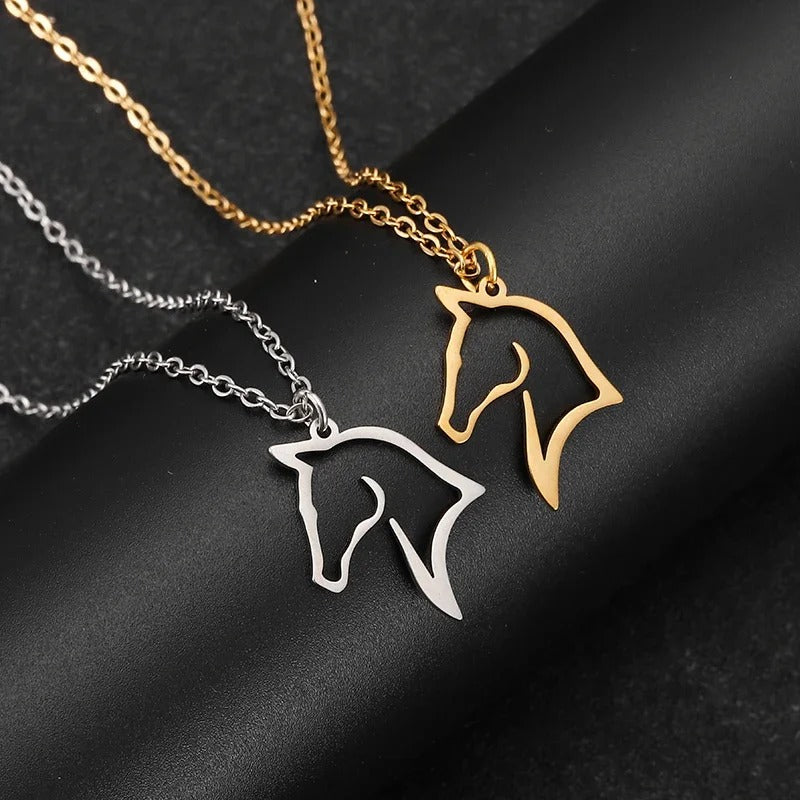 Stainless Steel Horse Pendant Necklace – Hollow Animal Jewelry for Women & Unisex Birthday Gift