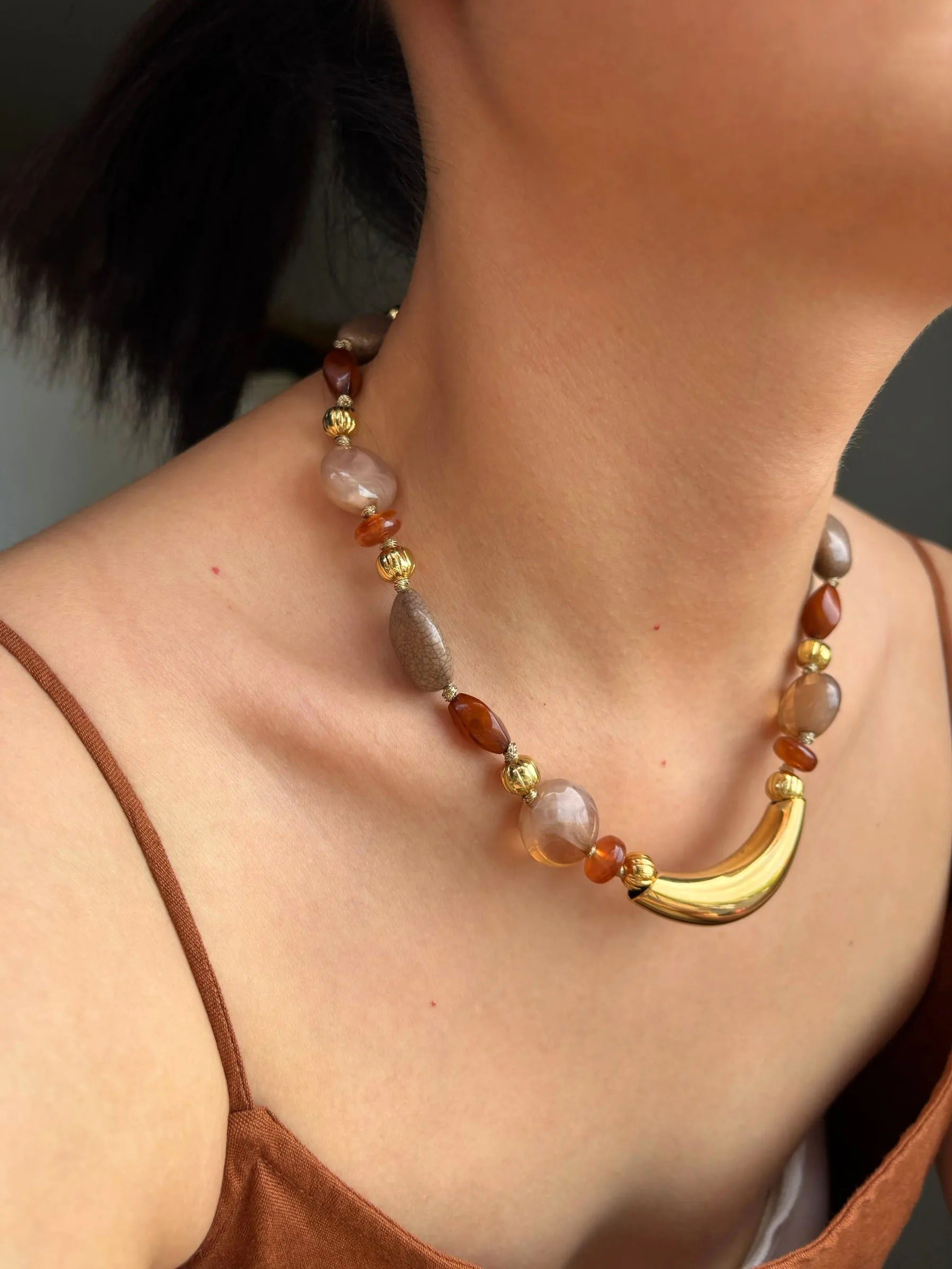 GHIDBK Handmade Resin Beads Choker Necklace – Gold Plated Irregular Tube Chain Jewelry for Women