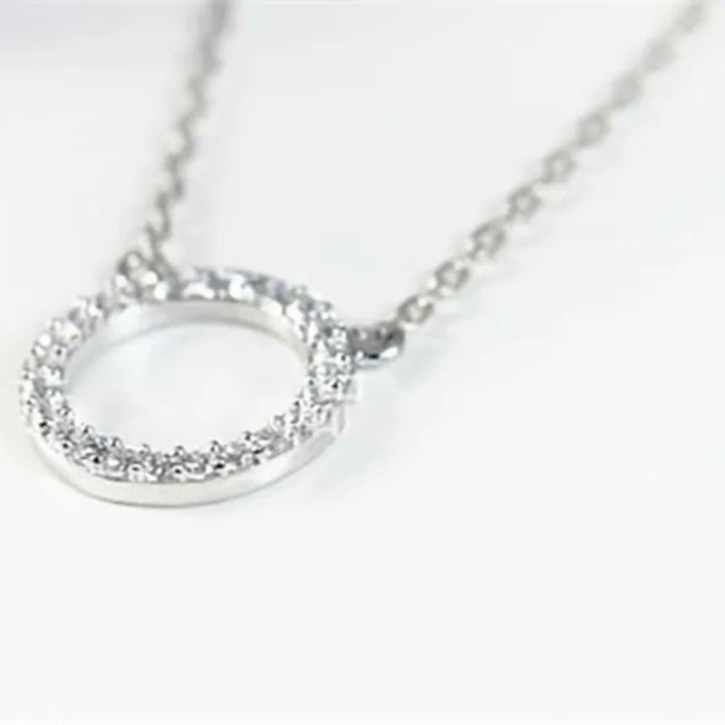 Hot Fashion Lucky Circle Pendant Necklace – Women’s Rhinestone Clavicle Chain Creative Jewelry Gift