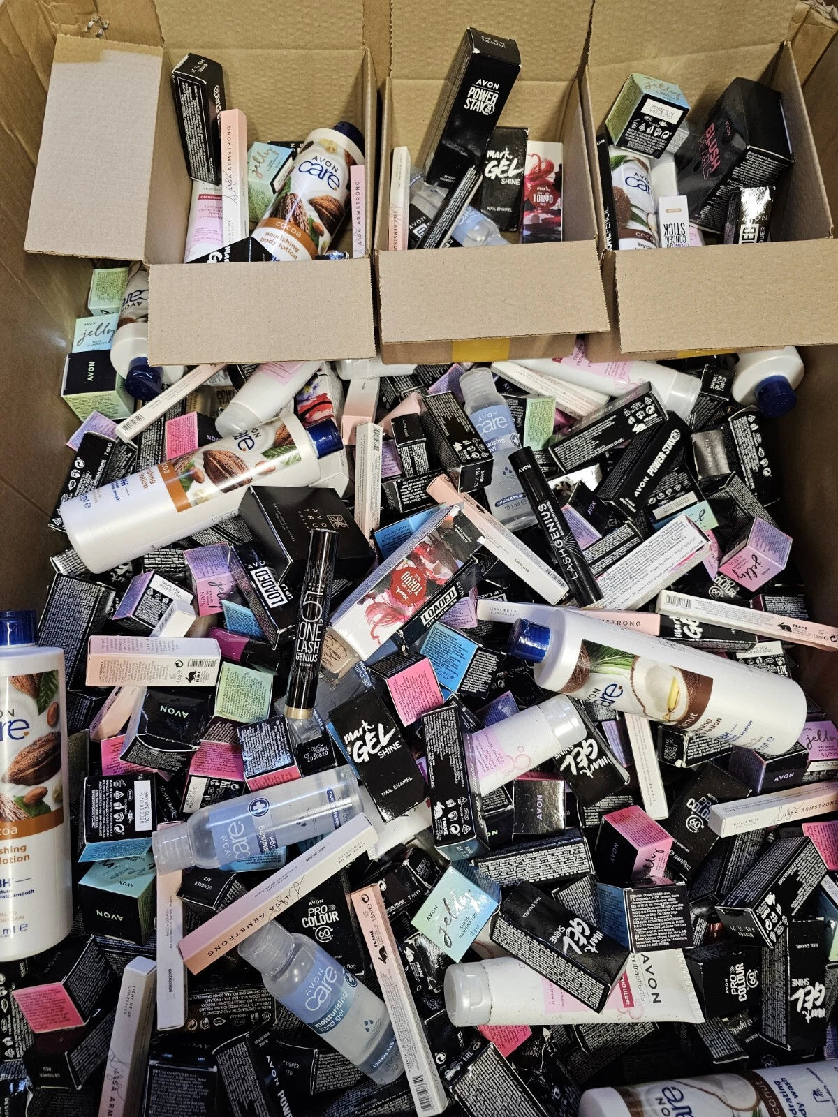 Random 10 items in box mixed lot nails EYELINERS body cream eyes Avon MUST SEE