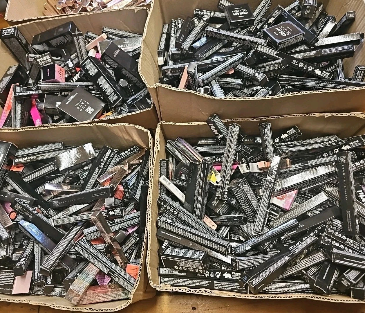 Mixed Avon ** 100 ** ITEMS From Photos Must Go Ideal Resale Car Boots Markets