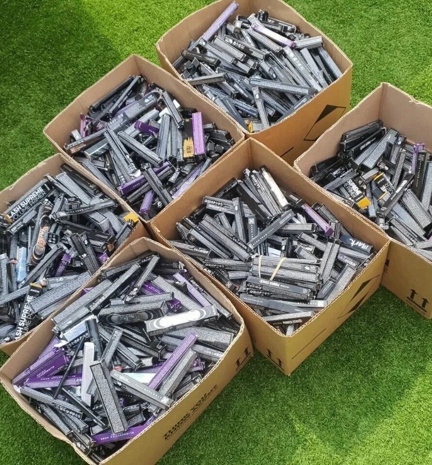 Joblot Avon eyeliners 100 ITEMS Eyeliners RANDOM SHADES clearance NEW BOXED