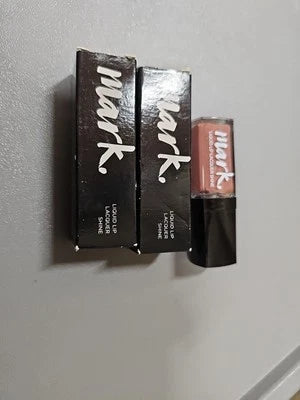 X2 Avon Mark Liquid Lip Lacquer - Skyline Nude Only £10