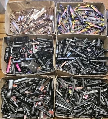 100 Items AVON Mixed items cosmetics Make Up Eyeliners Blush Mascara Gel Nail